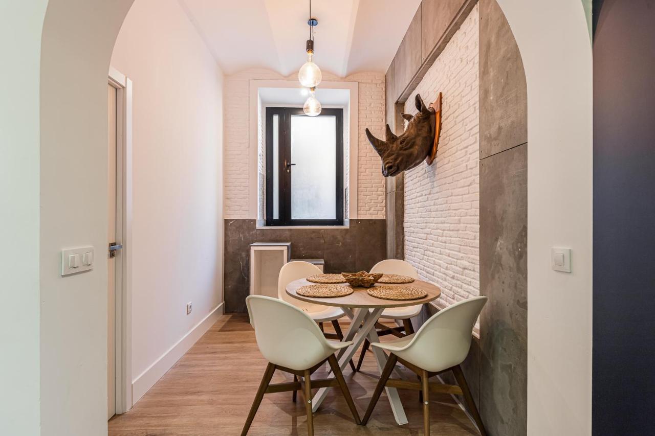 Apartmán Waou Essence IV Latina - Alquiler Corta Duracion Madrid Exteriér fotografie